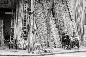 Bamboo-shopkeepers-Hanoi-vietnam