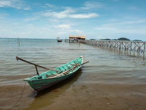 Canoe-at-Jetty-Rabbit-Island-Cambodia