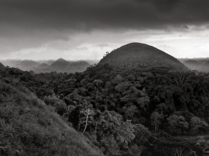 Chocolate-Hills-2-Central-Bohol-Philippines.
