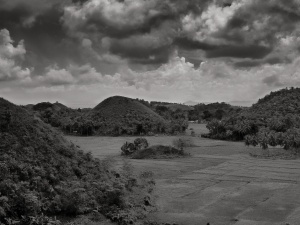 Chocolate-Hills-6-Central-Bohol-Philippines