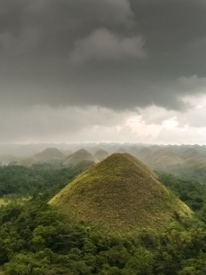 Chocolate-Hills-8-Central-Bohol-Philippines