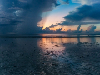 Cloud-reflections-at-sunrise-1-Anda-beach-Bohol-Philippines