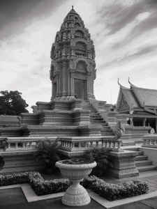 Kantha-Bopha's-Stupa-at-The-Royal-Palace-Phnom-Penh-Cambodia