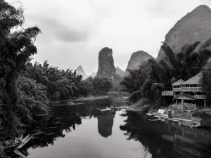 Karst-reflection-Yangshuo-China