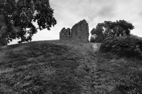 Remains-of-12th-century-Thirlwall-Castle-Northumberland-England